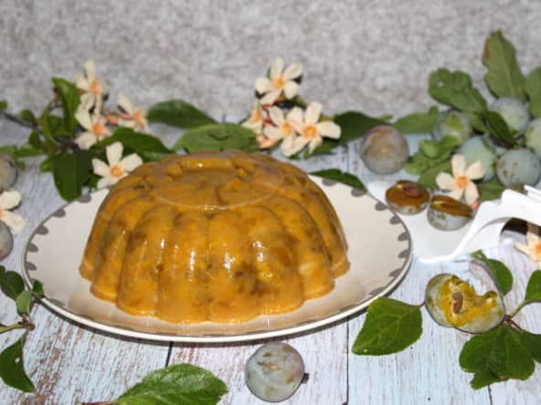 Aspic aux reines-claudes du verger