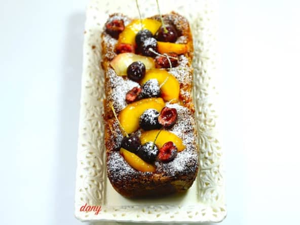 Cake nectarines cerises