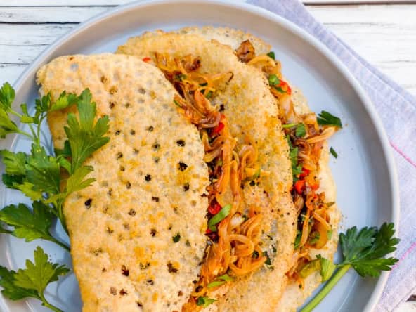 Dosa au chutney d’oignons, la crêpe indienne fermentée (vegan)