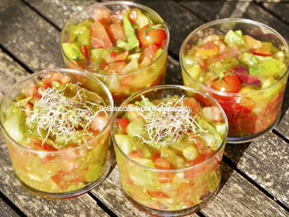 Tartare alcalin facile aux quatre tomates, basilic, ail, huile d'olive
