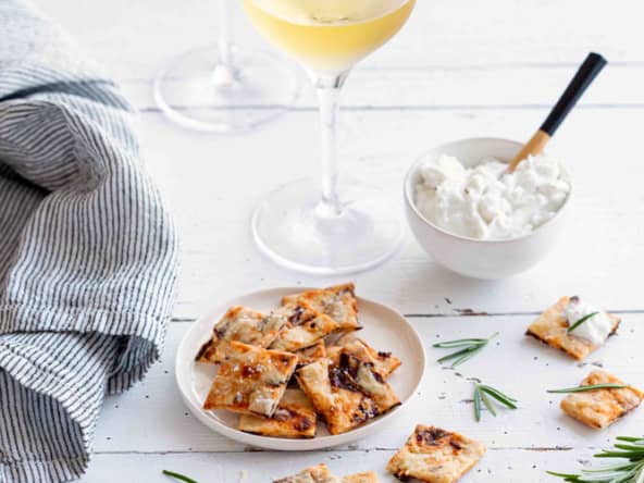 Crackers aux tomate séchées et au romarin