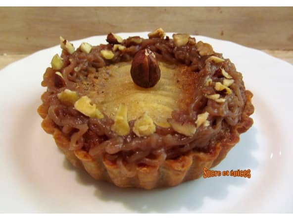 Tartelettes Bourdaloue aux noisettes et à la crème de marrons