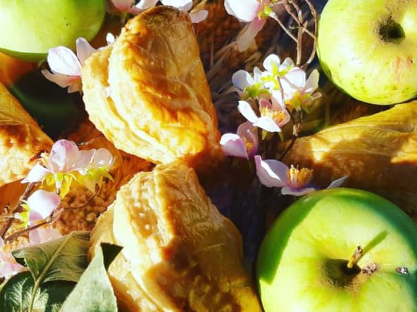 Chaussons feuilletées aux Pommes