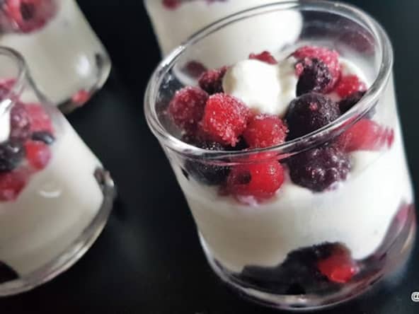 'Minestrone' de fruits rouges à la ricotta vanillée