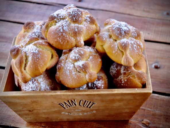 Pan de muerto traditionnel du Mexique