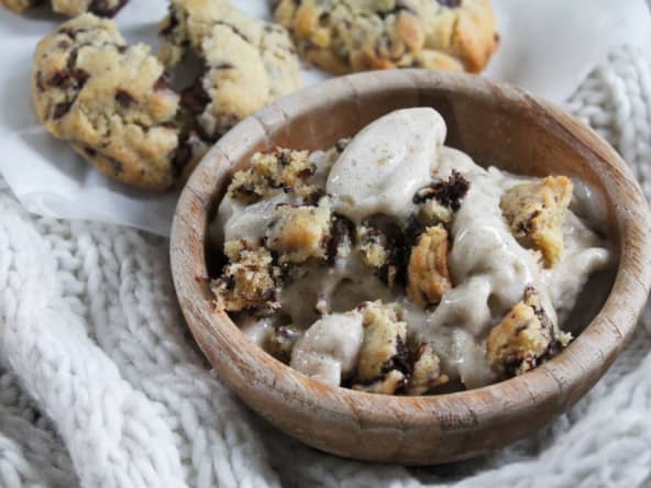 Nice cream aux éclats de cookies facile et rapide