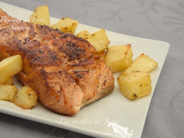 pommes de terre roties à la grèque et son saumon