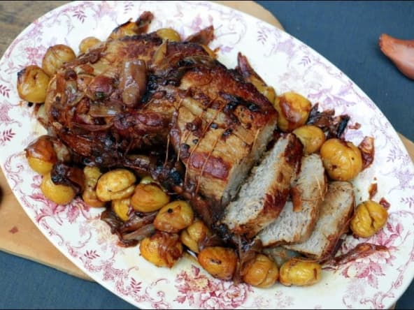 Rôti de veau aux marrons et échalotes