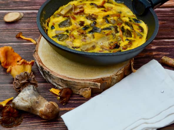 Omelette aux champignons des bois