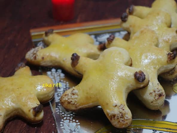 Petits bonhommes de Noël aux amandes