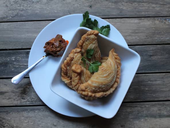 Feuilletés au curry malaisiens