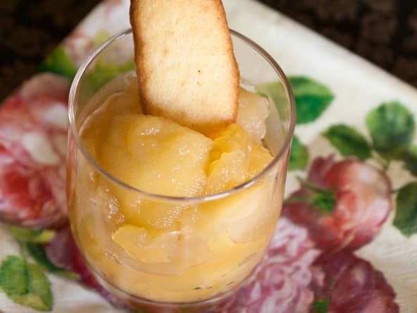 Compote de pommes maison sans sucre ajouté