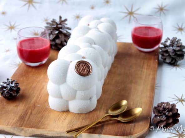 Bûche de noël bavaroise Vanille et sirop Tonka