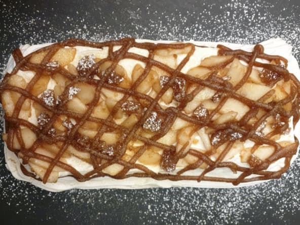 Pavlova aux poires et marrons