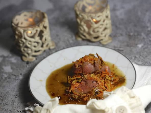 Chevreuil en croûte de carottes et pommes de terre râpées