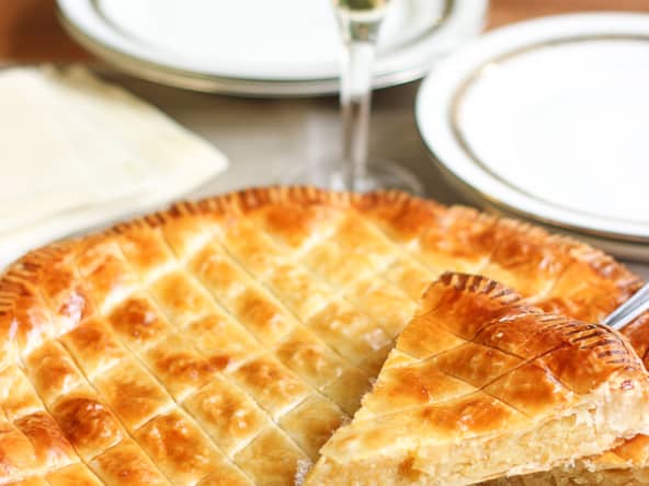 Galette des rois à la frangipane pour la fête des rois mages
