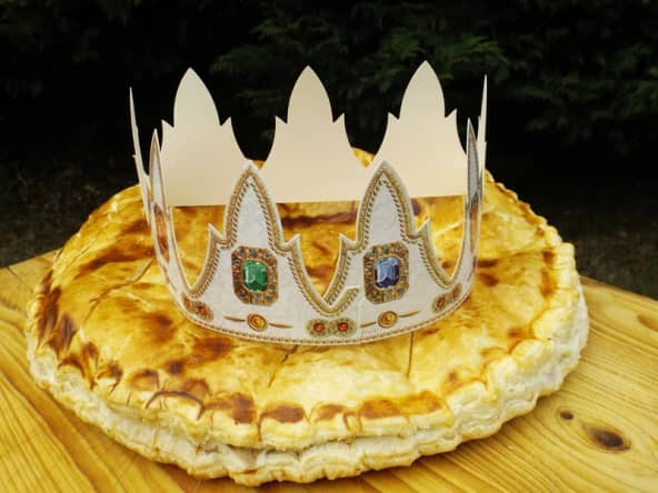 Galette des rois frangipane, chocolat noir et fève tonka