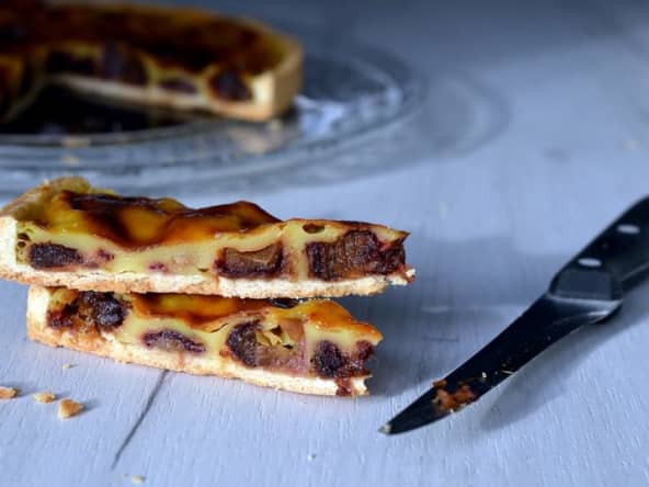 Tarte aux dattes séchées et fleur d'oranger