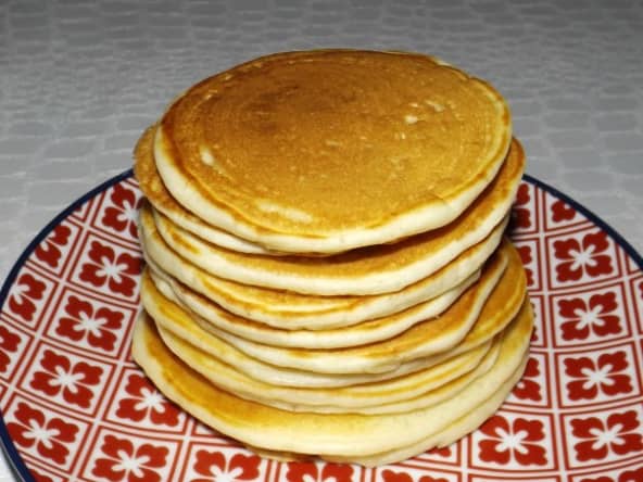 Pancakes moelleux au lait ribot pour petits déjeuners gourmands