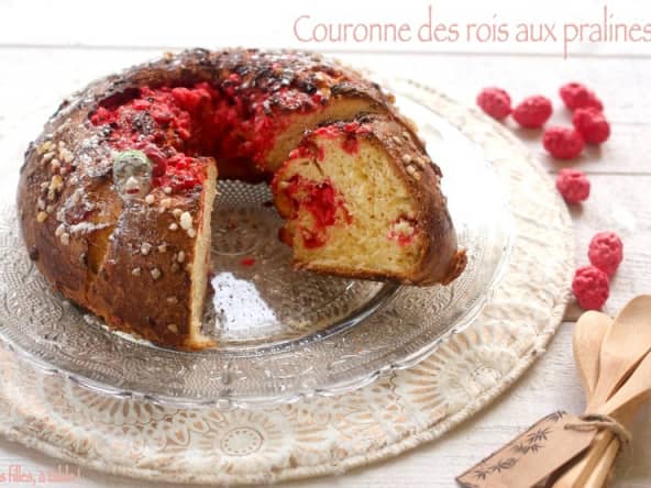 Couronne des rois aux pralines pour fêter l'épiphanie
