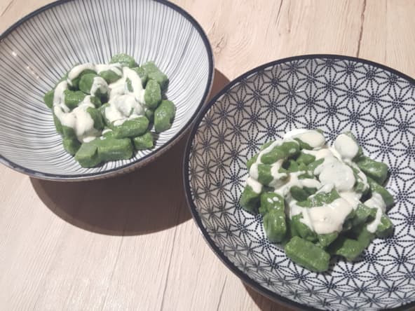 Gnocchis aux épinards et sauce au gorgonzola