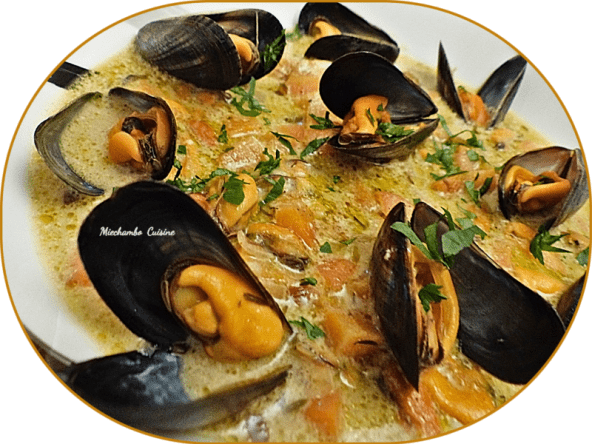Soupe crémeuse aux moules et aux épices