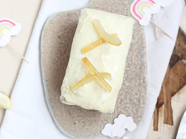 Cake aux lemon curd, citron et chocolat blanc