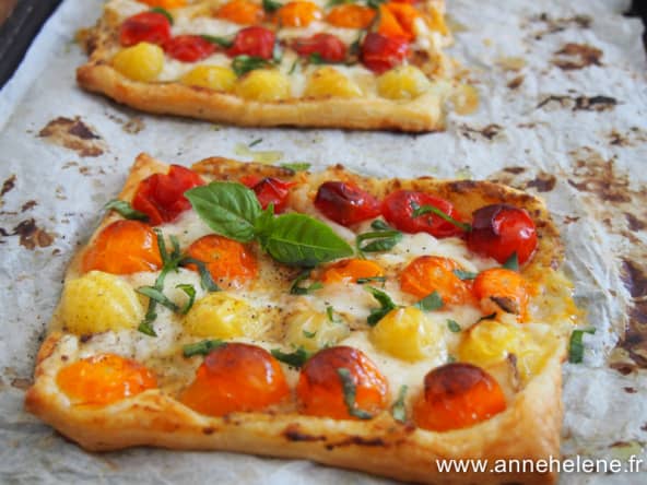 Tarte fine à la tomate et à la moutarde