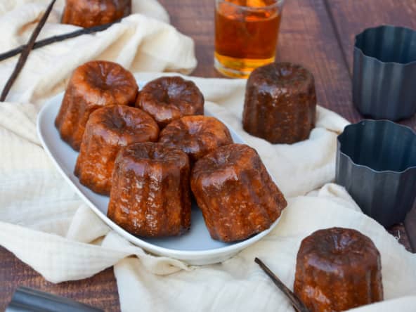 Canelés de Bordeaux