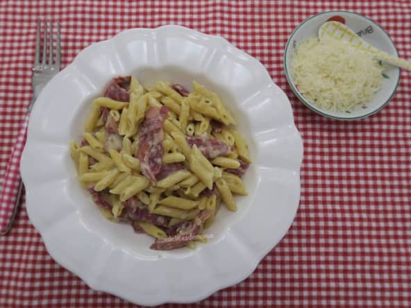Mini penne à la crème, pancetta et parmesan, au Cookéo ou pas