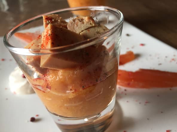 Verrine de foie gras et chutney de papaye pour les fêtes