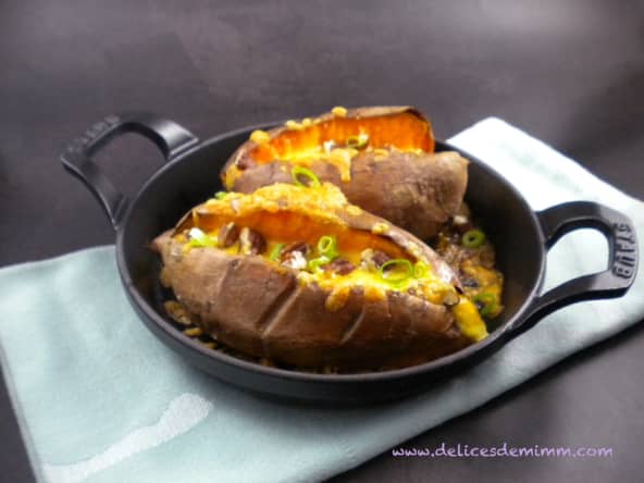 Patates douces farcies au cheddar et aux noix de pécan