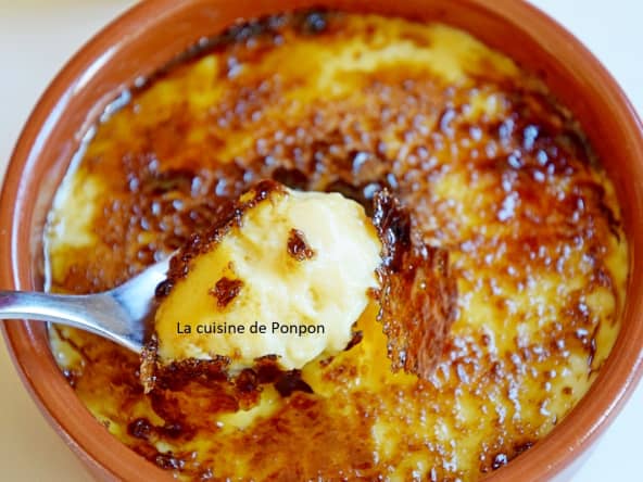 Crème brûlée au caramel au beurre salé Raffolé comme une crème catalane
