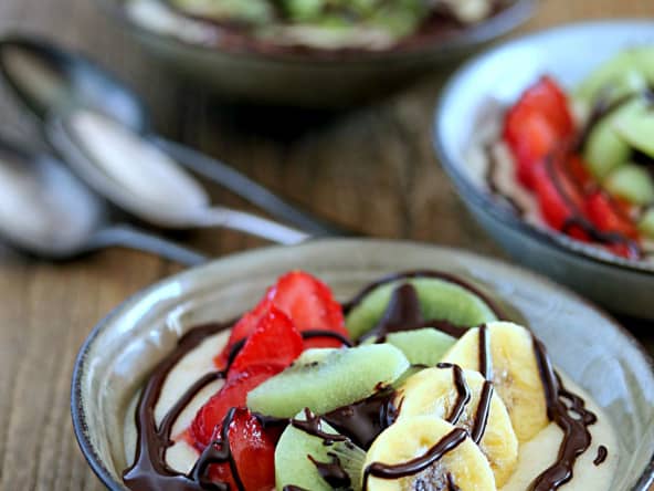 Semoule bowl sans sucre chocolat-noisettes et fruits frais