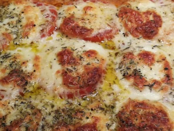 Gratin d’aubergines et tomates à la mozzarella et piment d’Espelette