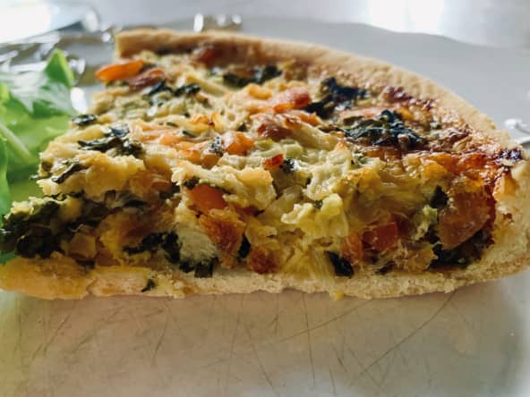 Tarte salée au fenouil, wakamé séché et saumon fumé