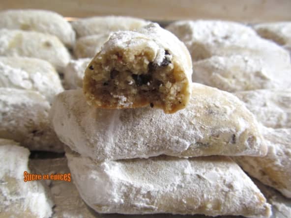 Bâtonnets sablés aux noix et fèves de cacao