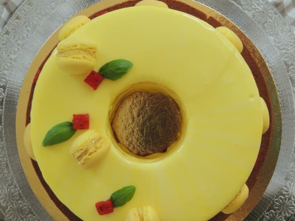L’entremets ensoleillé citron basilic fraise, un dessert léger et fruité