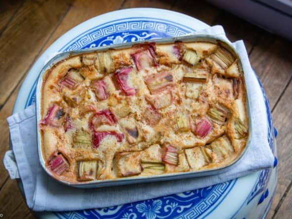 Clafoutis à la rhubarbe 100% végétal