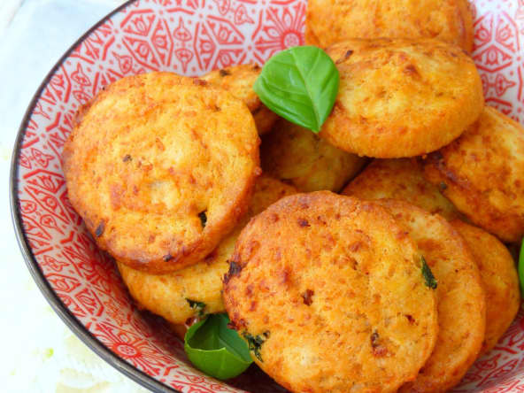 Cookies aux tomates séchées à grignoter à l'apéritif