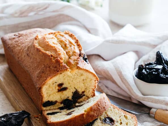 Quatre-quarts aux pruneaux et à la vanille