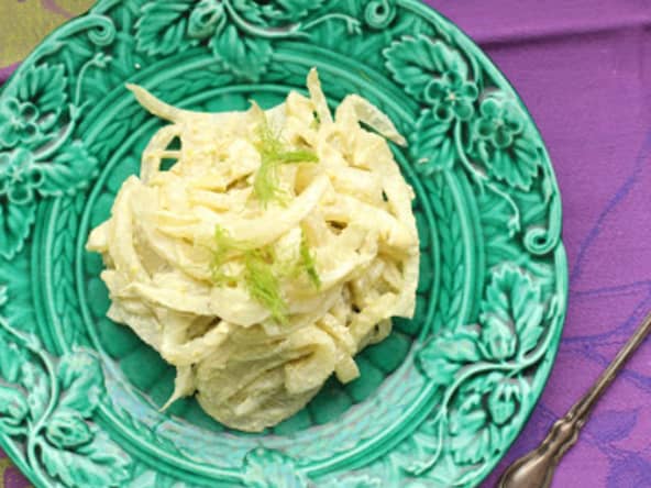 Salade de fenouil en sauce de pistache