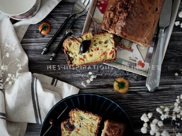 Cake aux olives et aux poivrons
