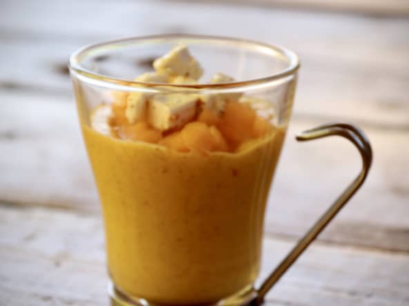 Gaspacho de melon au chèvre frais