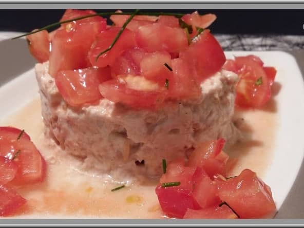 Tartare de tomates aux rillettes de thon