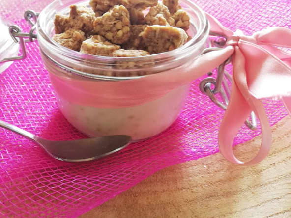 Perles façon riz au lait de coco vanillé et son crumble de Granola