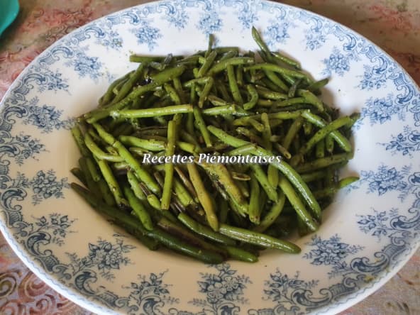 Haricots verts à l'ail et au persil