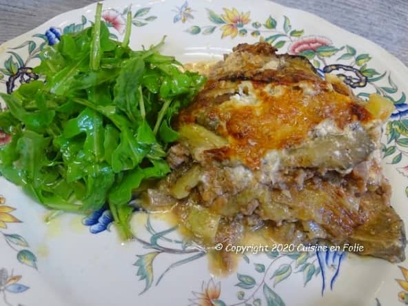 Gratin d'aubergine au boeuf, sauce tomate, crème au Mascarpone,parmesan,origan