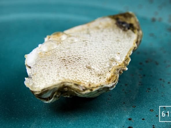 Huîtres n°3 à la mousse de Cava