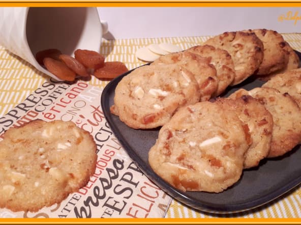 Cookies abricots et chocolat blanc